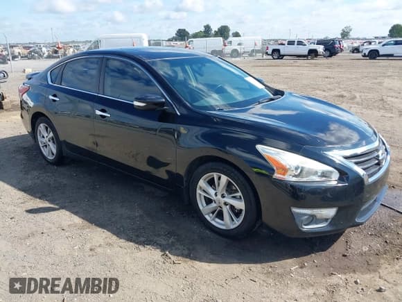 ✅ 2013 Nissan Altima SV • VIN: 1N4AL3AP3DC918439 • Lot: 43394555. Listed on IAAI with 173,402 mi. Free auction sales archive from the USA and detailed vehicle history report at DreamBid. Image 1.