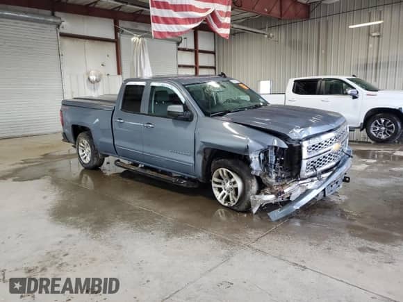 2015 Chevrolet Silverado 1500 LT z VIN 1GCVKRECXFZ429352, wystawiony jako Copart lot #59278335 z przebiegiem 69 532 mil mil oraz Szkoda całkowita • Salvage title. Historia ofert i sprzedaży dostępna na DreamBid. Obrazek 4.