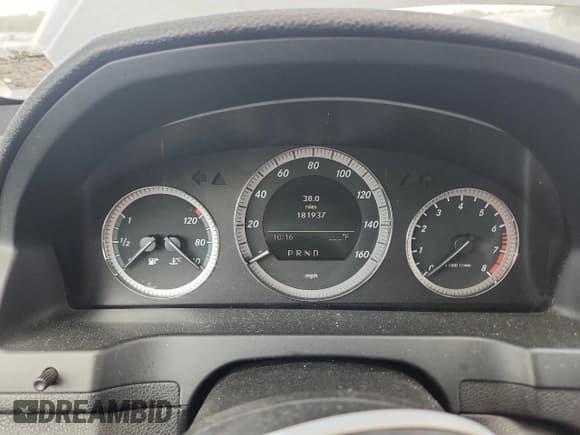 ✅ 2009 Mercedes-Benz C 300 Sport • VIN: WDDGF54X69R053706 • Lot: 66195525. Wystawiony na Copart z przebiegiem 181 937 mil. Bezpłatny archiwum sprzedaży aukcyjnych z USA i szczegółowy raport historii pojazdu na DreamBid. Zdjęcie 9.