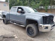 ✅ 2015 Chevrolet Silverado 2500HD LTZ • VIN: 1GC1KWE80FF620689 • Лот: 42782985. Опубликован ранее на IAAI с пробегом 197 758 миль. Бесплатный доступ к архиву аукционных продаж из США и подробный отчёт об истории автомобиля на DreamBid. Изображение 1.