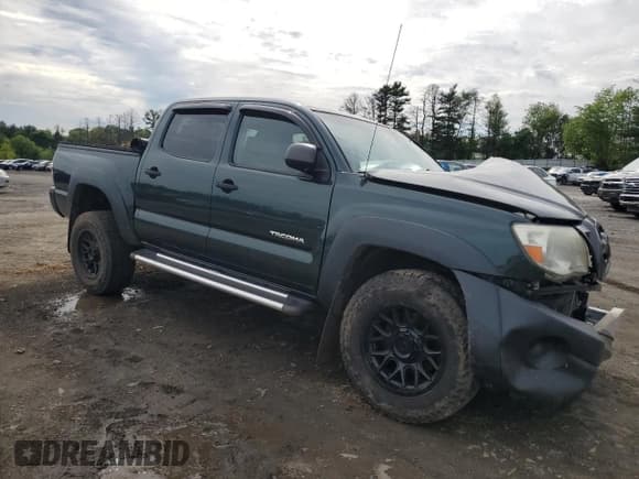 ✅ 2011 Toyota Tacoma • VIN: 5TFJX4GN2BX005865 • Лот: 55885075. Опубликован ранее на Copart с пробегом 128 646 миль. Бесплатный доступ к архиву аукционных продаж из США и подробный отчёт об истории автомобиля на DreamBid. Изображение 4.