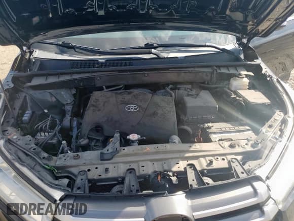 ✅ 2019 Toyota Highlander LE • VIN: 5TDBZRFH1KS930876 • Лот: 84617435. Опубликован ранее на Copart с пробегом 67 834 миль. Бесплатный доступ к архиву аукционных продаж из США и подробный отчёт об истории автомобиля на DreamBid. Изображение 12.