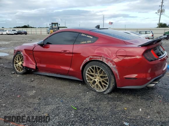 ✅ 2022 Ford Mustang GT Premium • VIN: 1FA6P8CF3N5145439 • Lot: 85643175. Listed on Copart with 22,630 mi. Free auction sales archive from the USA and detailed vehicle history report at DreamBid. Image 2.
