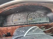 ✅ 1998 Toyota 4Runner SR5 • VIN: JT3GN86RXW0055461 • Лот: 82702135. Опубликован ранее на Copart с пробегом 149 999 миль. Бесплатный доступ к архиву аукционных продаж из США и подробный отчёт об истории автомобиля на DreamBid. Изображение 9.