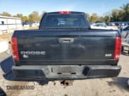 ✅ 2004 Dodge 1500 SLT • VIN: 1D7HA18D04S732688 • Лот: 89933965. Опубликован ранее на Copart с пробегом 319 242 миль. Бесплатный доступ к архиву аукционных продаж из США и подробный отчёт об истории автомобиля на DreamBid. Изображение 6.