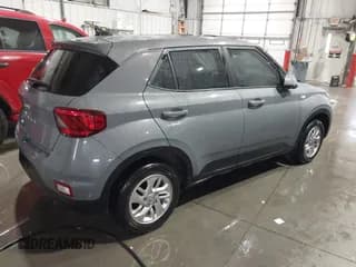 ✅ 2022 Hyundai Venue SE • VIN: KMHRB8A32NU160711 • Lot: 41216666. Listed on IAAI with 31,809 mi. Free auction sales archive from the USA and detailed vehicle history report at DreamBid. Image 4.