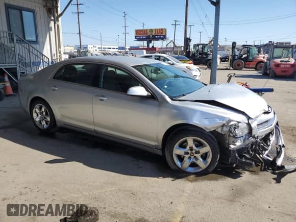 ✅ 2009 Chevrolet Malibu 1LT • VIN: 1G1ZH57B49F177027 • Лот: 70635104. Опубликован ранее на Copart с пробегом 81 816 миль. Бесплатный доступ к архиву аукционных продаж из США и подробный отчёт об истории автомобиля на DreamBid. Изображение 4.