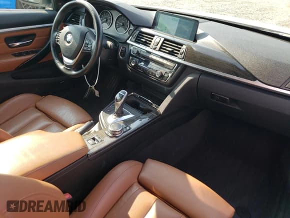 ✅ 2016 BMW 4 Series 428i xDrive • VIN: WBA3T1C55GP822308 • Lot: 68908245. Listed on Copart with 54,881 mi. Free auction sales archive from the USA and detailed vehicle history report at DreamBid. Image 8.