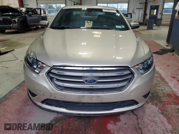 ✅ 2017 Ford Taurus SEL • VIN: 1FAHP2H88HG116768 • Lot: 57888415. Listed on Copart with 56,773 mi. Free auction sales archive from the USA and detailed vehicle history report at DreamBid. Image 5.