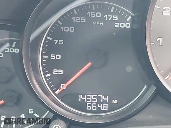 ✅ 2014 Porsche Panamera S • VIN: WP0AB2A75EL056107 • Lot: 42619685. Wystawiony na IAAI z przebiegiem 143 574 mil. Bezpłatny archiwum sprzedaży aukcyjnych z USA i szczegółowy raport historii pojazdu na DreamBid. Zdjęcie 16.