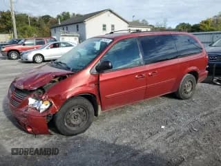 ✅ 2005 Dodge Caravan SXT • VIN: 2D4GP44L35R382272 • Лот: 82443025. Опубликован ранее на Copart с пробегом 220 037 миль. Бесплатный доступ к архиву аукционных продаж из США и подробный отчёт об истории автомобиля на DreamBid. Изображение 1.