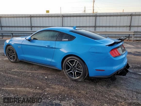 ✅ 2023 Ford Mustang GT • VIN: 1FA6P8CF5P5301127 • Lot: 85008535. Listed on Copart with 25,747 mi. Free auction sales archive from the USA and detailed vehicle history report at DreamBid. Image 2.