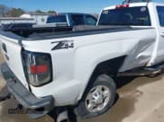 ✅ 2015 Chevrolet Silverado 2500HD LT • VIN: 1GC1KVE86FF520235 • Lot: 41664064. Listed on IAAI with 235,288 mi. Free auction sales archive from the USA and detailed vehicle history report at DreamBid. Image 17.