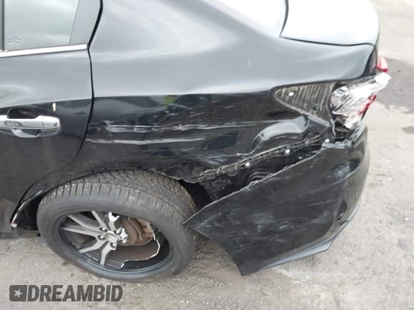 ✅ 2017 Subaru Impreza Limited • VIN: 4S3GKAT60H3607962 • Lot: 42247012. Listed on IAAI with 48,509 mi. Free auction sales archive from the USA and detailed vehicle history report at DreamBid. Image 6.