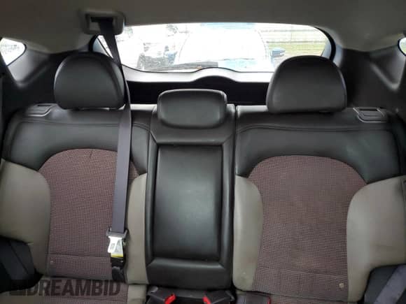 ✅ 2010 Hyundai Tucson GLS • VIN: KM8JUCAC7AU098775 • Lot: 72997454. Wystawiony na Copart z przebiegiem 162 271 mil mil. Skorzystaj z bezpłatnego archiwum sprzedaży aukcyjnych z USA i zobacz szczegółowy raport historii pojazdu na DreamBid. Zdjęcie 10.