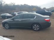 ✅ 2013 Honda Accord LX • VIN: 1HGCR2F30DA233507 • Lot: 43785269. Wystawiony na IAAI z przebiegiem 239 445 mil. Bezpłatny archiwum sprzedaży aukcyjnych z USA i szczegółowy raport historii pojazdu na DreamBid. Zdjęcie 14.