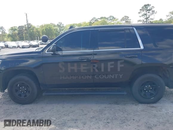 ✅ 2016 Chevrolet Tahoe Commercial • VIN: 1GNLCDECXGR119833 • Lot: 41957527. Listed on IAAI with 248,855 mi. Free auction sales archive from the USA and detailed vehicle history report at DreamBid. Image 13.