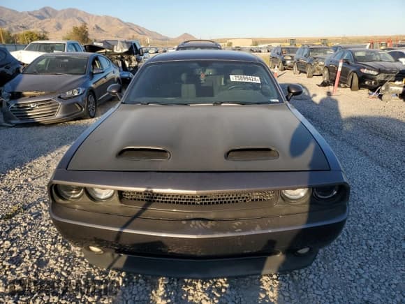 ✅ 2014 Dodge Challenger R/T 100th Anniversary Appearance • VIN: 2C3CDYBTXEH185303 • Lot: 75899424. Wystawiony na Copart z przebiegiem 199 257 mil. Bezpłatny archiwum sprzedaży aukcyjnych z USA i szczegółowy raport historii pojazdu na DreamBid. Zdjęcie 5.