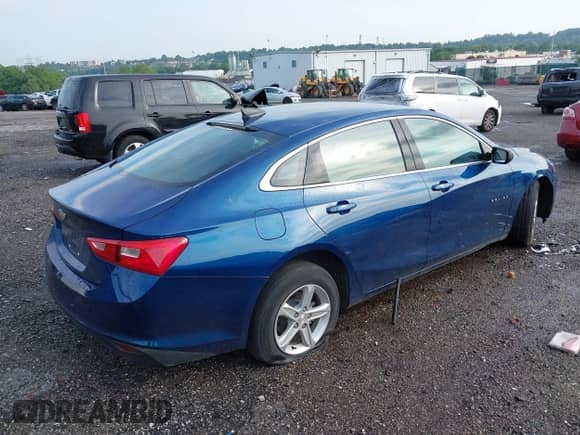 2019 Chevrolet Malibu LS with VIN 1G1ZB5ST8KF154342, listed as a IAAI auction lot 42624285 with 52,429 mi miles and . Bid and sale history available at DreamBid. Image 4.