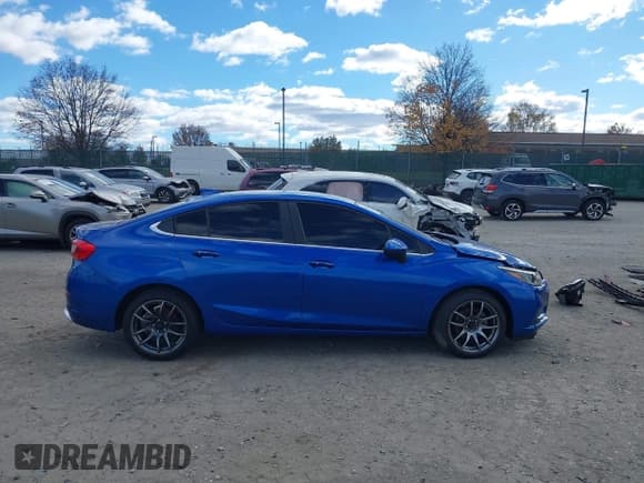 ✅ 2017 Chevrolet Cruze LT • VIN: 1G1BE5SM7H7158824 • Лот: 43632097. Опубликован ранее на IAAI с пробегом 81 777 миль. Бесплатный доступ к архиву аукционных продаж из США и подробный отчёт об истории автомобиля на DreamBid. Изображение 14.