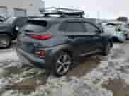 2020 Hyundai Kona Ultimate z VIN KM8K5CA50LU492060, wystawiony jako Copart lot #71581672 z przebiegiem 25 568 mil mil oraz . Historia ofert i sprzedaży dostępna na DreamBid. Obrazek 3.