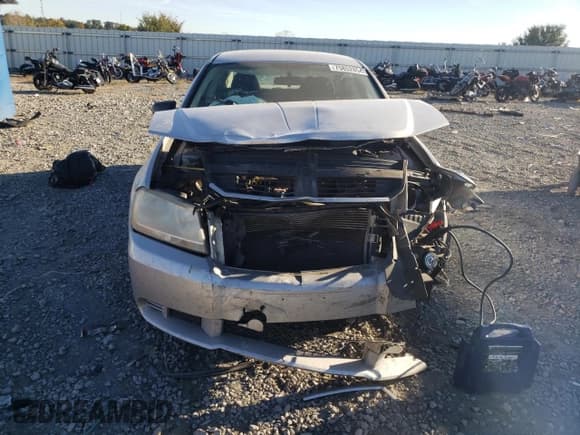 ✅ 2009 Dodge Avenger SE • VIN: 1B3LC46B69N528695 • Лот: 75852854. Опубликован ранее на Copart с пробегом 234 882 миль. Бесплатный доступ к архиву аукционных продаж из США и подробный отчёт об истории автомобиля на DreamBid. Изображение 5.