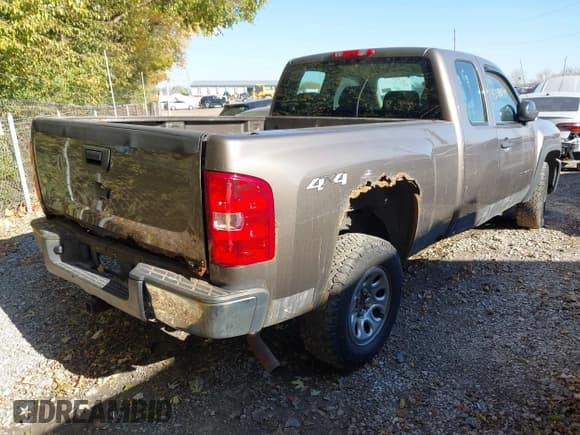 ✅ 2013 Chevrolet Silverado 1500 Work Truck • VIN: 1GCRKPEA7DZ271263 • Lot: 43598949. Listed on IAAI with 155,799 mi. Free auction sales archive from the USA and detailed vehicle history report at DreamBid. Image 4.