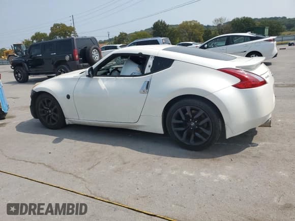 ✅ 2016 Nissan 370Z • VIN: JN1AZ4EHXGM931367 • Lot: 71684155. Wystawiony na Copart z przebiegiem Nie podano. Bezpłatny archiwum sprzedaży aukcyjnych z USA i szczegółowy raport historii pojazdu na DreamBid. Zdjęcie 2.