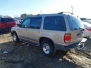 ✅ 1998 Ford Explorer XL • VIN: 1FMZU32X6WUC61508 • Лот: 41501015. Опубликован ранее на IAAI с пробегом 240 310 миль. Бесплатный доступ к архиву аукционных продаж из США и подробный отчёт об истории автомобиля на DreamBid. Изображение 3.