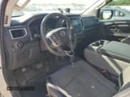 ✅ 2017 Nissan Titan SV • VIN: 1N6AA1R70HN532206 • Lot: 84471905. Wystawiony na Copart z przebiegiem 115 210 mil. Bezpłatny archiwum sprzedaży aukcyjnych z USA i szczegółowy raport historii pojazdu na DreamBid. Zdjęcie 8.