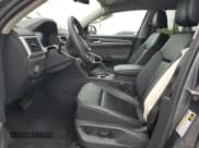 ✅ 2023 Volkswagen Atlas SE • VIN: 1V2LP2CA2PC503903 • Lot: 54802265. Wystawiony na Copart z przebiegiem 72 519 mil. Bezpłatny archiwum sprzedaży aukcyjnych z USA i szczegółowy raport historii pojazdu na DreamBid. Zdjęcie 7.