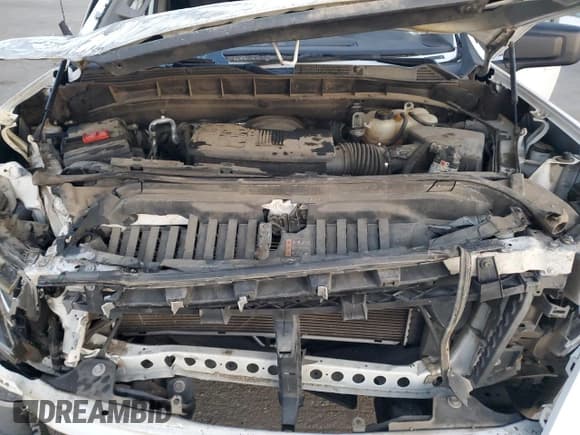 ✅ 2019 GMC Sierra 1500 • VIN: 3GTP8AEF7KG254488 • Лот: 84454124. Опубликован ранее на Copart с пробегом 99 032 миль. Бесплатный доступ к архиву аукционных продаж из США и подробный отчёт об истории автомобиля на DreamBid. Изображение 11.