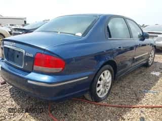2003 Hyundai Sonata GLS с VIN KMHWF35H43A823050, выставлен на аукционе IAAI как лот 42112412 с пробегом Не указан миль и . История ставок и продаж доступна на DreamBid. Изображение 4.