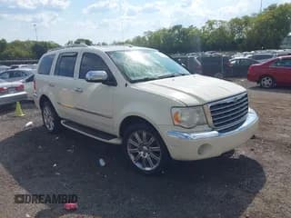 ✅ 2009 Chrysler Aspen Limited • VIN: 1A8HW58T59F711032 • Лот: 43203583. Опубликован ранее на IAAI с пробегом 170 382 миль. Бесплатный доступ к архиву аукционных продаж из США и подробный отчёт об истории автомобиля на DreamBid. Изображение 1.