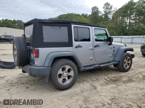 ✅ 2013 Jeep Wrangler Unlimited Sport • VIN: 1C4BJWDG8DL670299 • Lot: 83804925. Wystawiony na Copart z przebiegiem 104 418 mil. Bezpłatny archiwum sprzedaży aukcyjnych z USA i szczegółowy raport historii pojazdu na DreamBid. Zdjęcie 3.