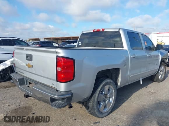 ✅ 2015 Chevrolet Silverado 1500 LT • VIN: 3GCPCREC7FG324631 • Lot: 42819284. Listed on IAAI with Not provided. Free auction sales archive from the USA and detailed vehicle history report at DreamBid. Image 4.