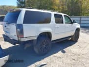✅ 2007 Chevrolet Suburban LT • VIN: 1GNFK16327J207447 • Lot: 43413942. Listed on IAAI with 244,947 mi. Free auction sales archive from the USA and detailed vehicle history report at DreamBid. Image 4.