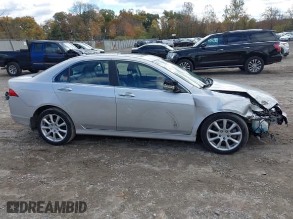 ✅ 2006 Acura TSX • VIN: JH4CL96816C027476 • Lot: 43595183. Wystawiony na IAAI z przebiegiem 73 662 mil. Bezpłatny archiwum sprzedaży aukcyjnych z USA i szczegółowy raport historii pojazdu na DreamBid. Zdjęcie 13.