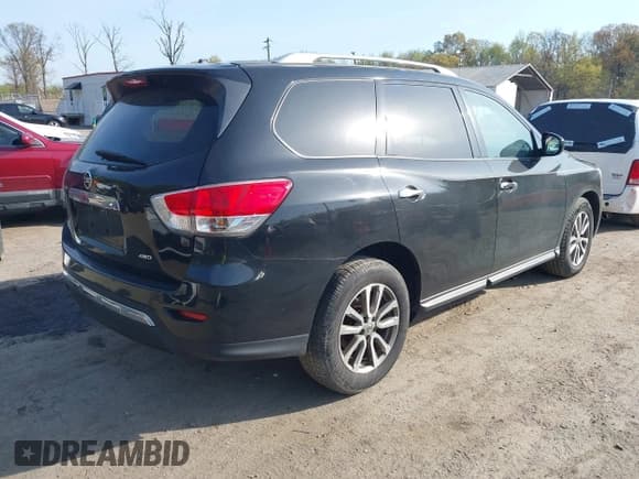 ✅ 2015 Nissan Pathfinder SV • VIN: 5N1AR2MM9FC695049 • Lot: 42063558. Listed on IAAI with 100,453 mi. Free auction sales archive from the USA and detailed vehicle history report at DreamBid. Image 4.