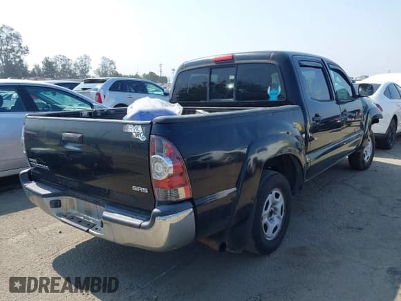 ✅ 2013 Toyota Tacoma • VIN: 5TFJX4CN1DX030720 • Lot: 42750091. Wystawiony na IAAI z przebiegiem 88 318 mil. Bezpłatny archiwum sprzedaży aukcyjnych z USA i szczegółowy raport historii pojazdu na DreamBid. Zdjęcie 4.