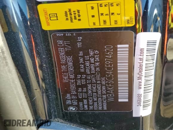 ✅ 2012 BMW 3 Series 328i xDrive • VIN: WBAKF3C54CE974620 • Lot: 93902755. Listed on Copart with 72,756 mi. Free auction sales archive from the USA and detailed vehicle history report at DreamBid. Image 12.