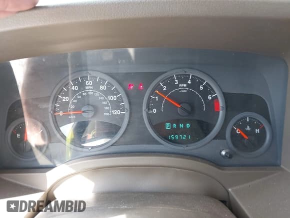 ✅ 2008 Jeep Patriot Sport • VIN: 1J8FT28018D643665 • Lot: 43026241. Listed on IAAI with 159,721 mi. Free auction sales archive from the USA and detailed vehicle history report at DreamBid. Image 7.