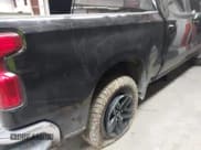 ✅ 2019 Chevrolet Silverado 1500 LT • VIN: 3GCPWCEK2KG208291 • Lot: 41629849. Wystawiony na IAAI z przebiegiem 68 332 mil. Bezpłatny archiwum sprzedaży aukcyjnych z USA i szczegółowy raport historii pojazdu na DreamBid. Zdjęcie 6.