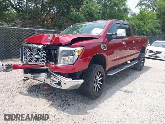 ✅ 2016 Nissan Titan Platinum Reserve • VIN: 1N6BA1F44GN501411 • Lot: 42410999. Wystawiony na IAAI z przebiegiem 149 277 mil. Bezpłatny archiwum sprzedaży aukcyjnych z USA i szczegółowy raport historii pojazdu na DreamBid. Zdjęcie 23.