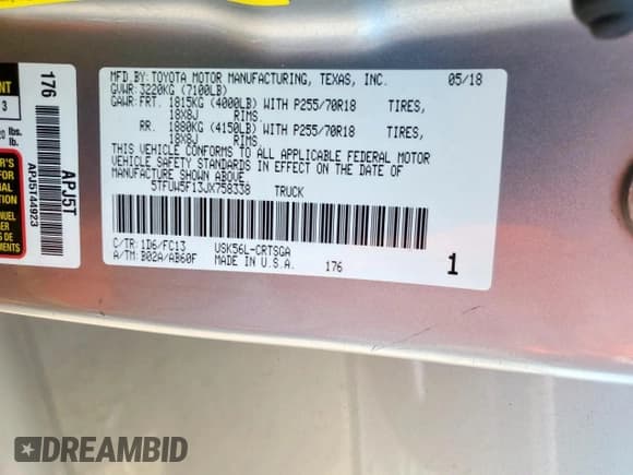 ✅ 2018 Toyota Tundra SR • VIN: 5TFUW5F13JX758338 • Lot: 80695575. Listed on Copart with 219,541 mi. Free auction sales archive from the USA and detailed vehicle history report at DreamBid. Image 12.