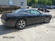 ✅ 2018 Dodge Challenger SXT Plus • VIN: 2C3CDZAG3JH317807 • Lot: 56797264. Wystawiony na Copart z przebiegiem Nie podano. Bezpłatny archiwum sprzedaży aukcyjnych z USA i szczegółowy raport historii pojazdu na DreamBid. Zdjęcie 3.