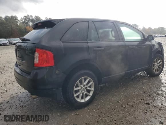 ✅ 2013 Ford Edge SE • VIN: 2FMDK3GC5DBE29566 • Lot: 82698675. Listed on Copart with 232,992 mi. Free auction sales archive from the USA and detailed vehicle history report at DreamBid. Image 3.
