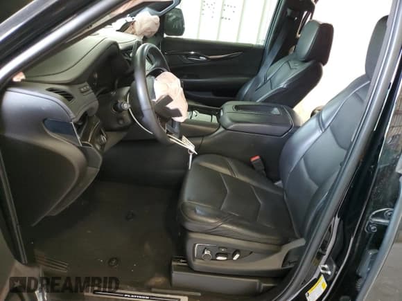 ✅ 2018 Cadillac Escalade Platinum • VIN: 1GYS3DKJ9JR169843 • Лот: 50774495. Опубликован ранее на Copart с пробегом 99 452 миль. Бесплатный доступ к архиву аукционных продаж из США и подробный отчёт об истории автомобиля на DreamBid. Изображение 7.