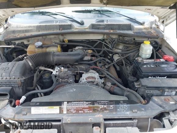 ✅ 2004 Jeep Liberty Limited • VIN: 1J4GL58KX4W273534 • Lot: 42457094. Listed on IAAI with 135,784 mi. Free auction sales archive from the USA and detailed vehicle history report at DreamBid. Image 10.