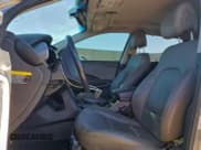 ✅ 2015 Hyundai Santa Fe • VIN: 5XYZU3LB7FG274910 • Лот: 91034995. Опубликован ранее на Copart с пробегом 163 728 миль. Бесплатный доступ к архиву аукционных продаж из США и подробный отчёт об истории автомобиля на DreamBid. Изображение 7.